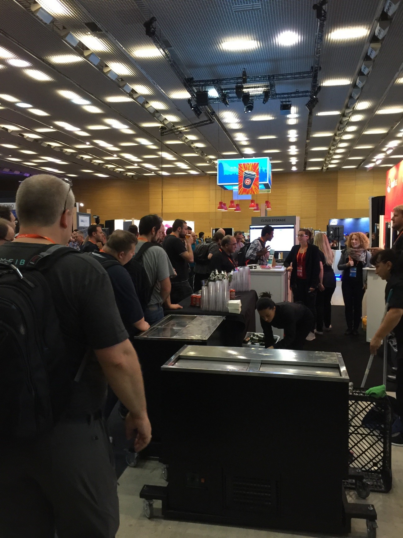 /column/column/tec/openstack_summit_barcelona/img/image2.jpg