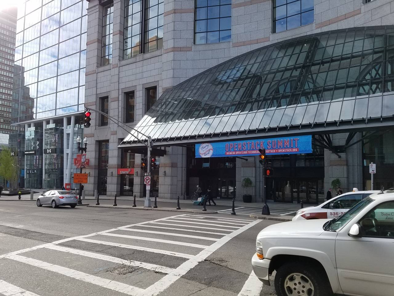 OpenStack Summit 2017 Boston 会場（Hynes Convention Center）入り口の様子