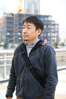中野 靖治の人物写真