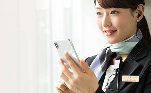 スマートフォンをインカム化1台で業務を完結