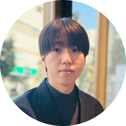 顔写真：渡邉 竜介